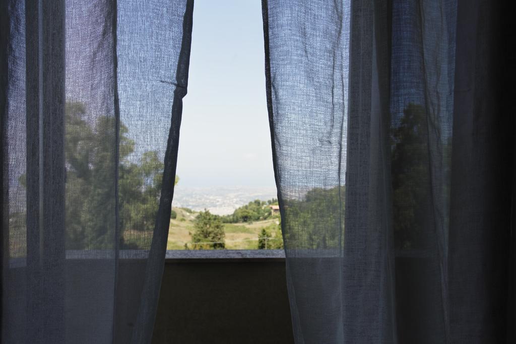 Ostello Cielo D'Alcamo Bagian luar foto